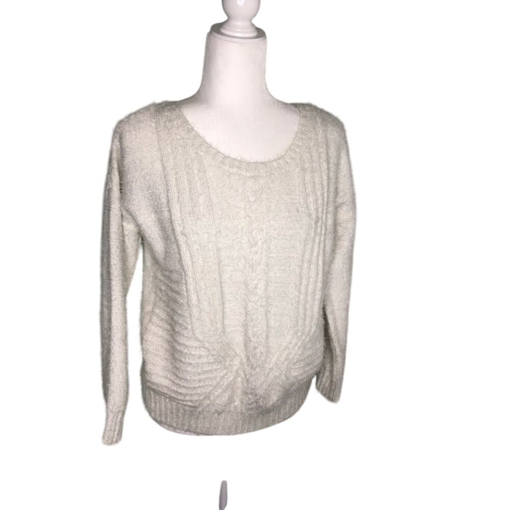 Raga Emily Cableknit Ivory Eyelash Sweater Crew L